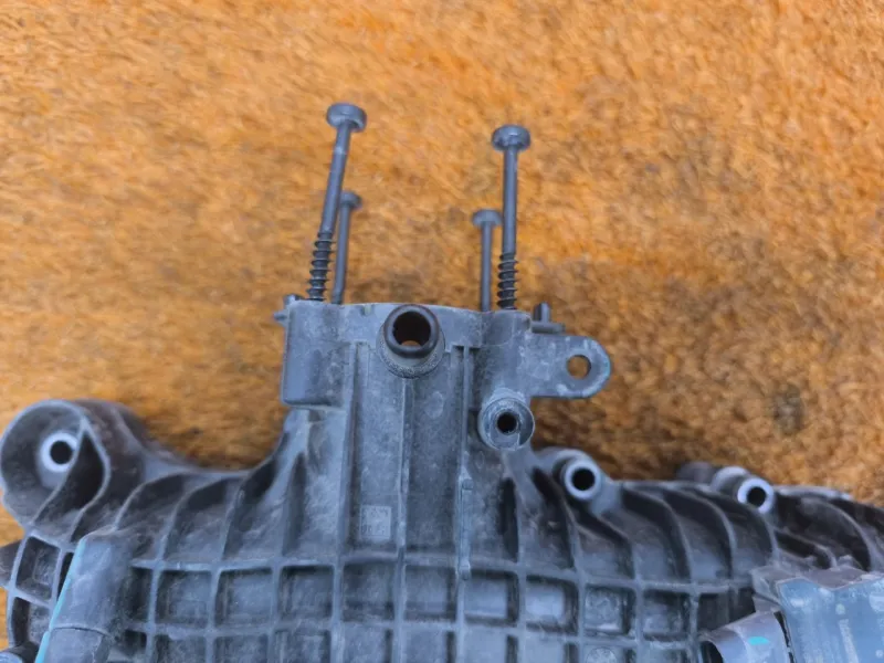 Коллектор впускной