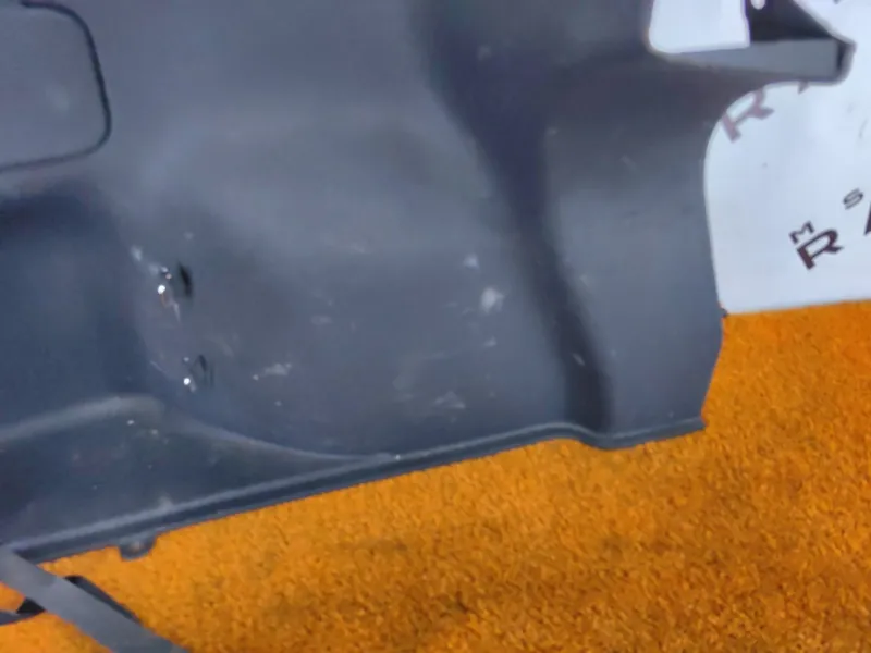 Обшивка багажника