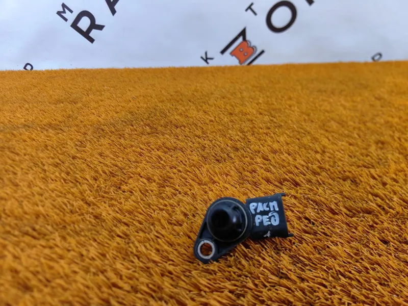 Датчик положения распредвала