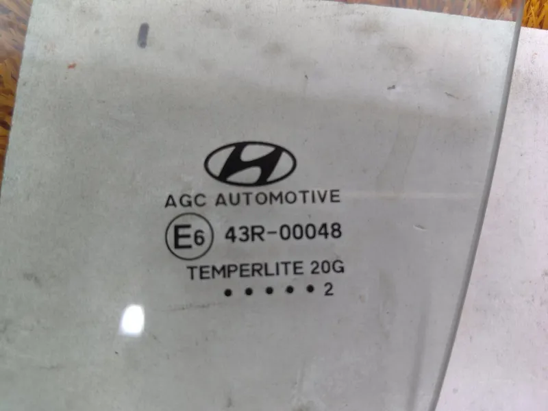 Стекло двери