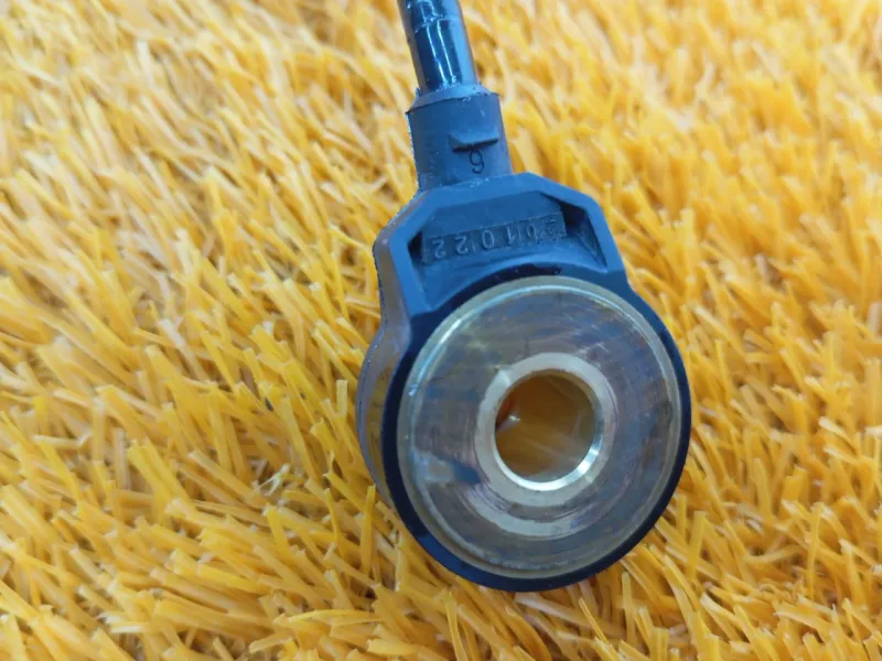 Датчик детонации