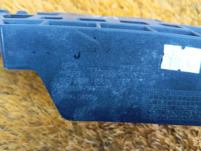 Крепление бампера