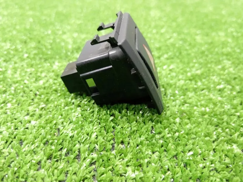 Кнопка аварийной сигнализации