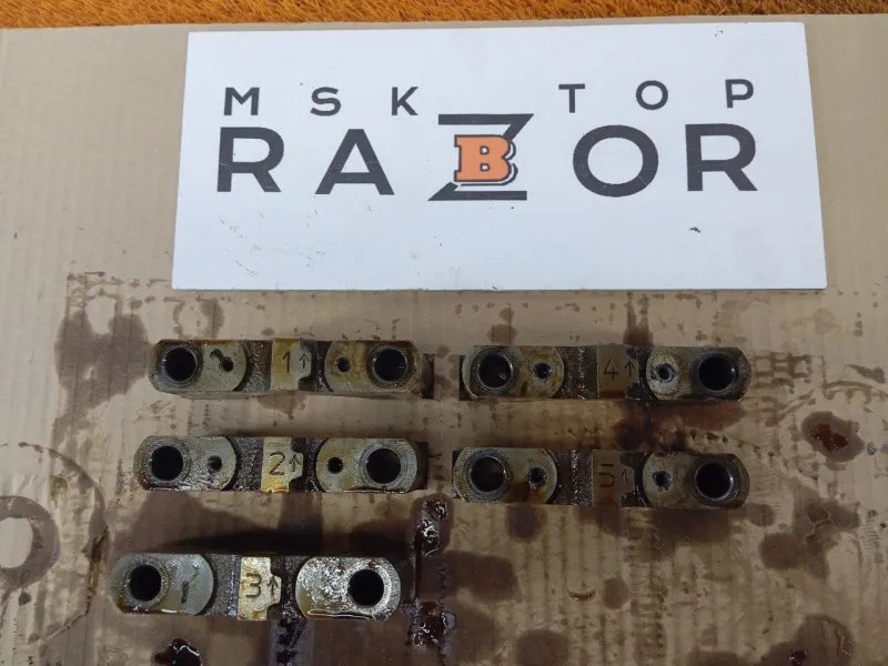 Бугель коленвала