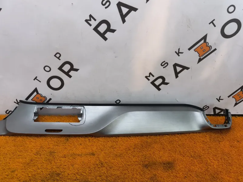 Декоративная накладка торпедо