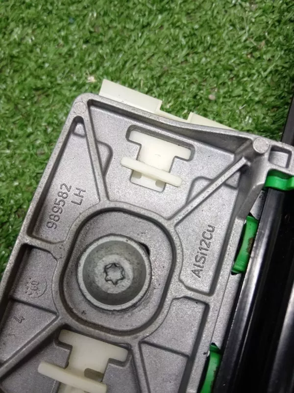 Стеклоподъемник Audi A4 2009 8K0839461 B8, задний левый