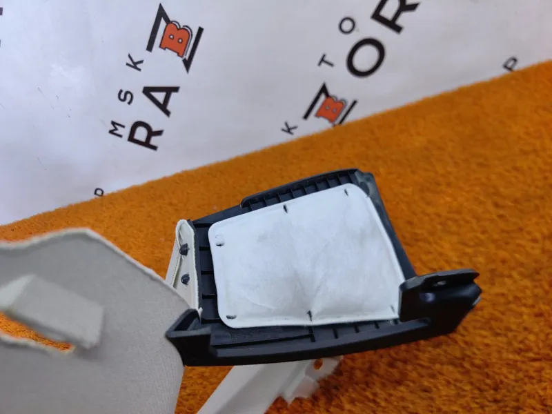 Обшивка стойки