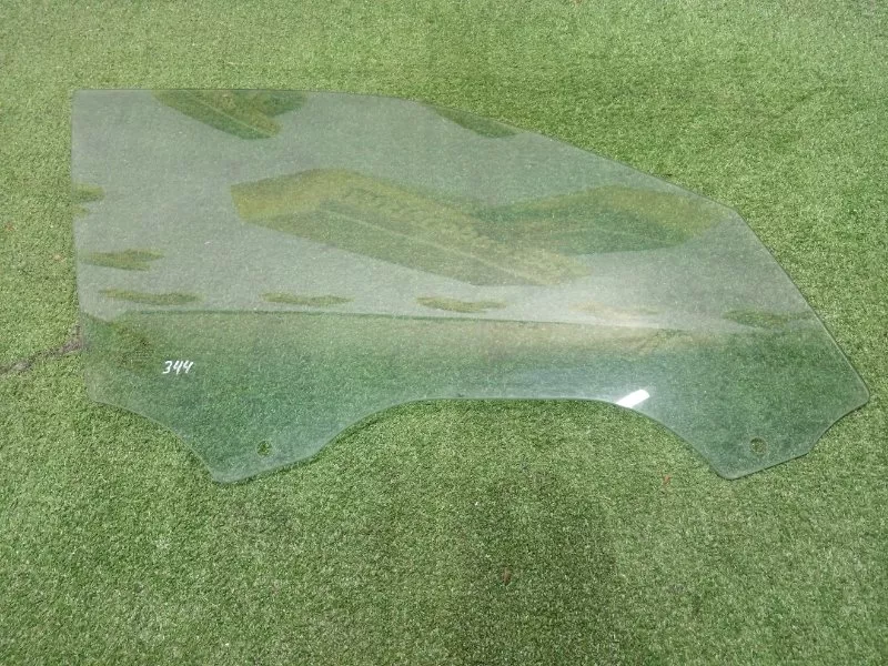 Стекло двери BMW X5 2007 51337137014 E70, переднее правое