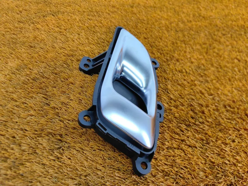 Ручка двери внутренняя