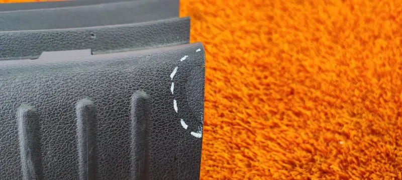 Накладка замка багажника