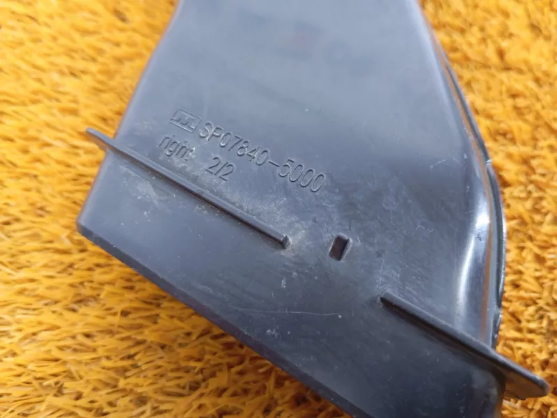 Водосток BMW X3 2018 51327411522 G01 B47