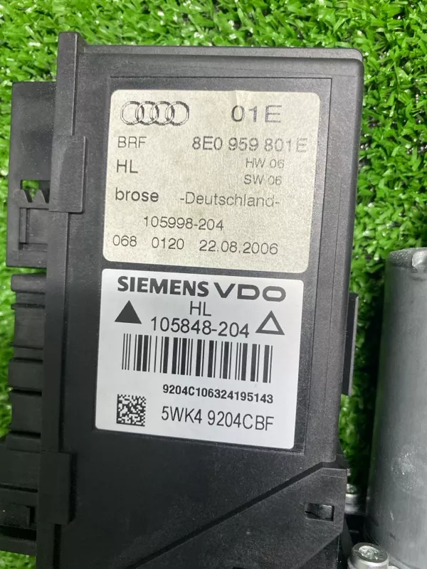 Стеклоподъемник Audi A4 2006 8E0839461B B7, задний левый