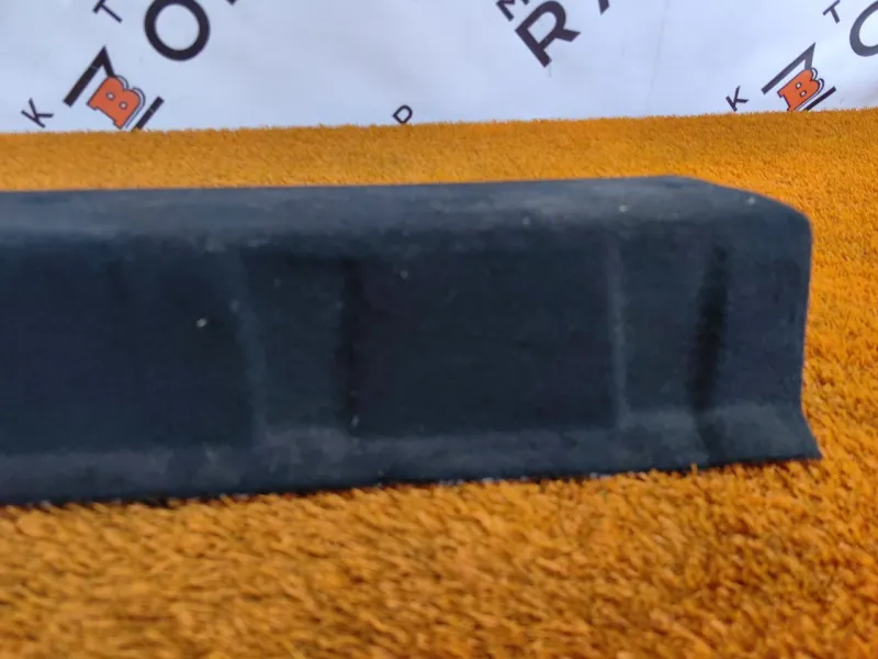 Обшивка багажника