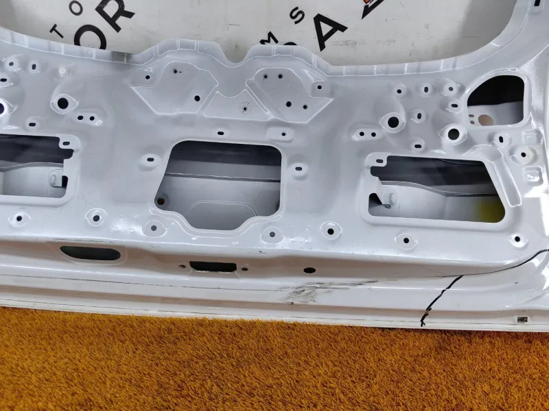 Крышка багажника