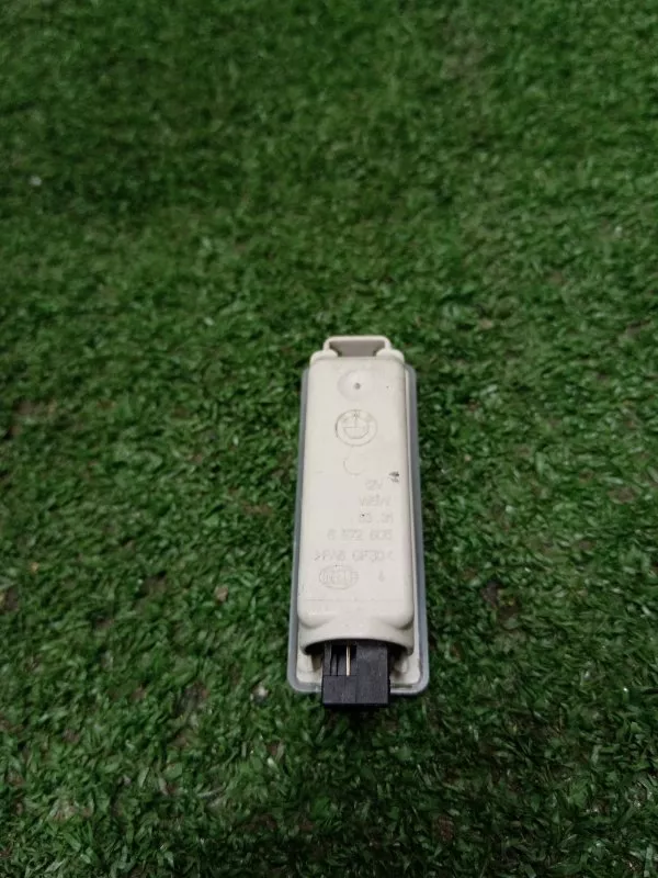 Плафон освещения багажника