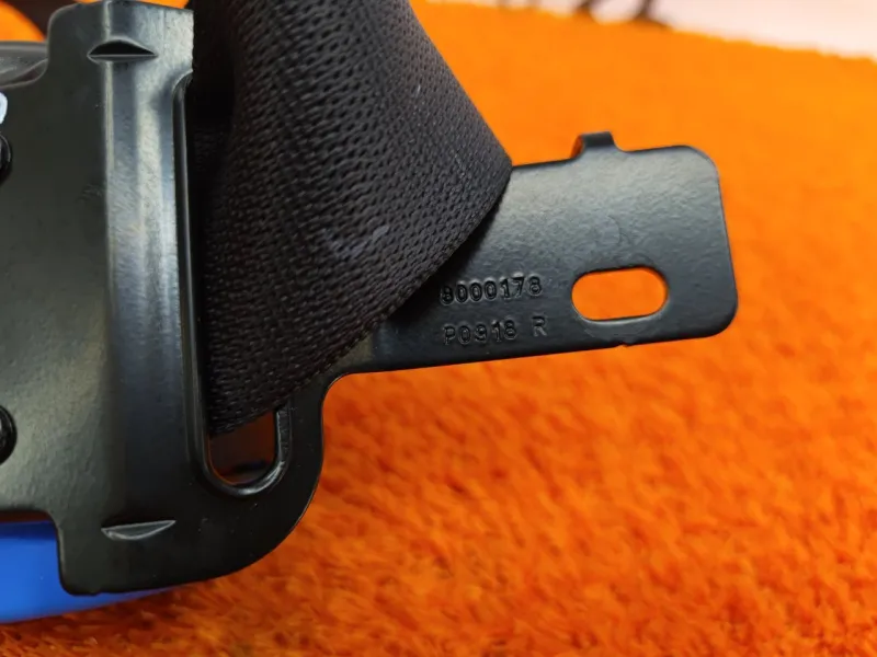 Ремень безопасности