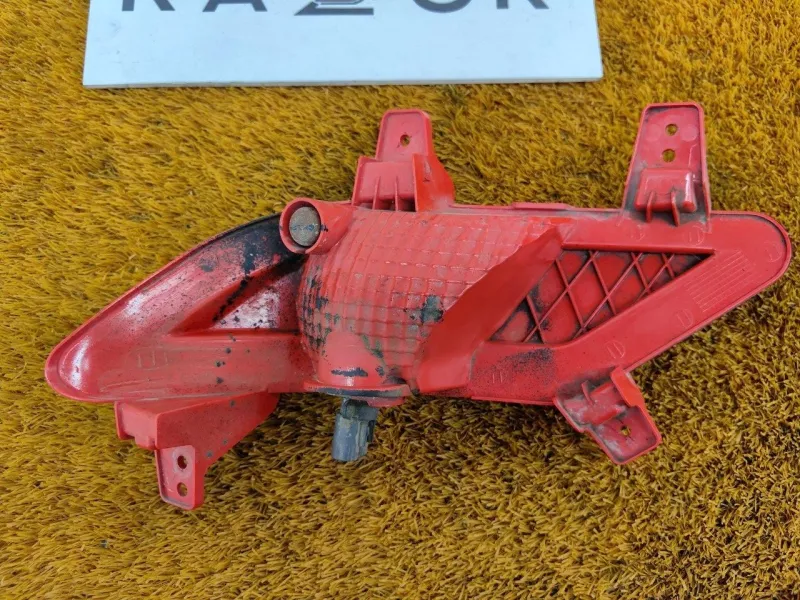 Фонарь противотуманный