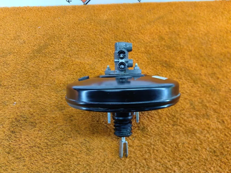 Вакуумный усилитель тормозов