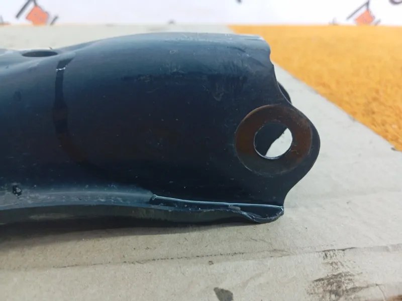 Рычаг подвески