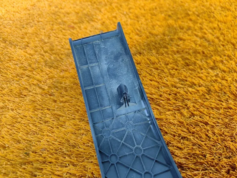 Обшивка багажника