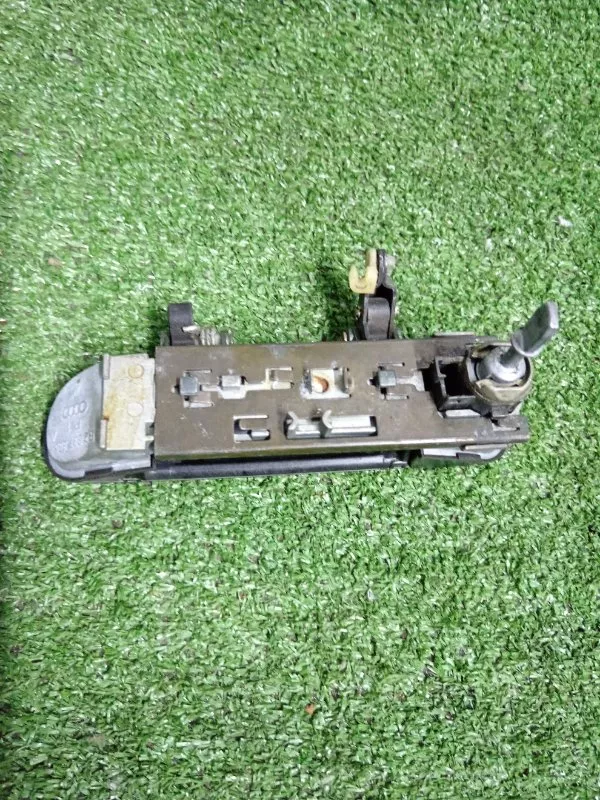 Ручка двери наружняя