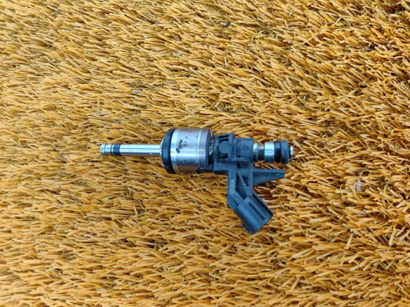 Форсунка топливная