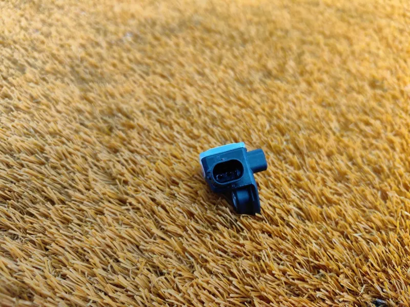 Датчик удара