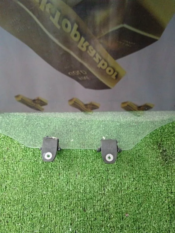 Стекло двери