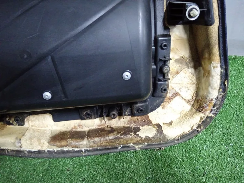 Обшивка двери BMW 5-Series 2010 51427273184 F10, задняя правая