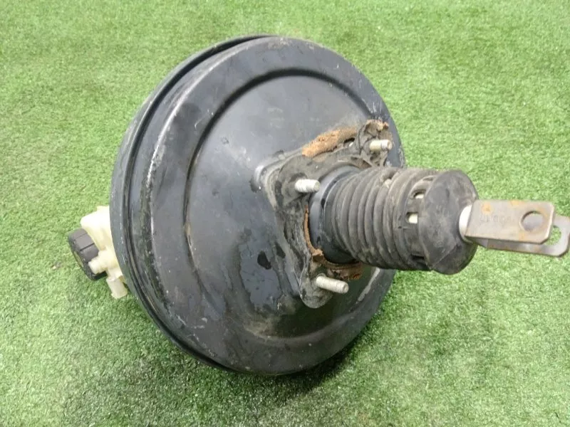 Главный тормозной цилиндр