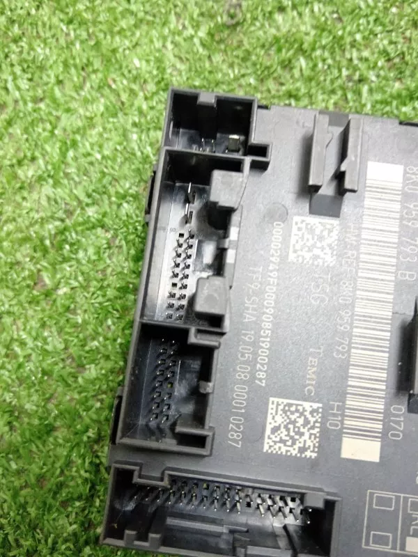 Блок управления дверьми