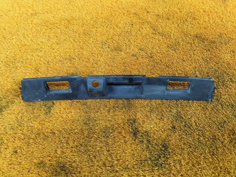 Накладка крышки багажника