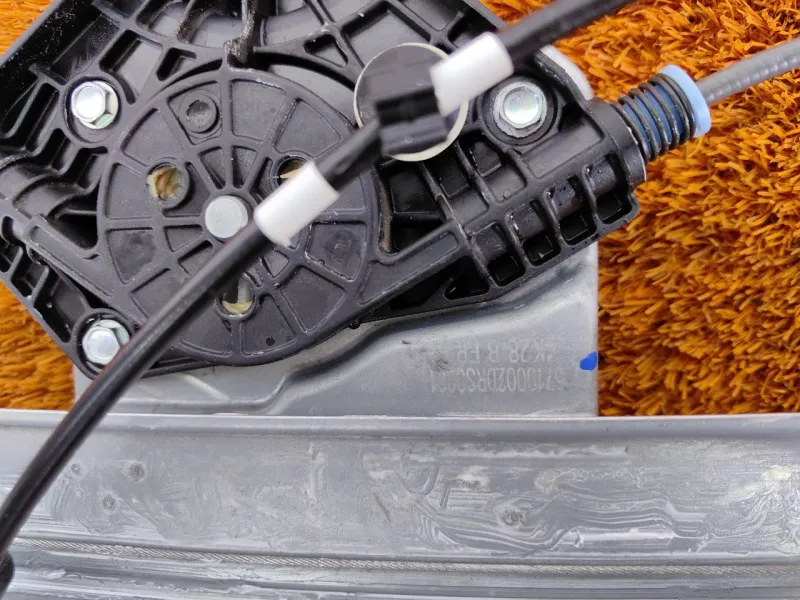 Стеклоподъемник