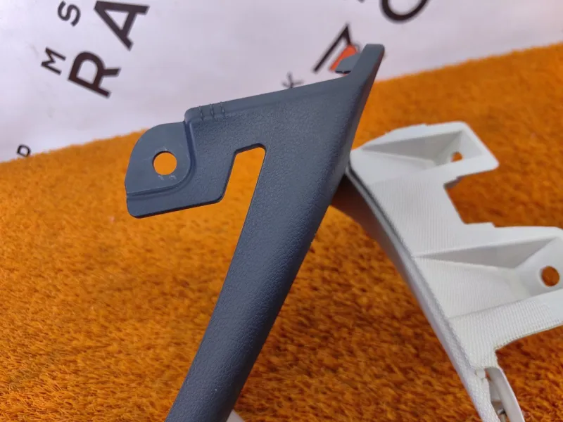 Обшивка стойки