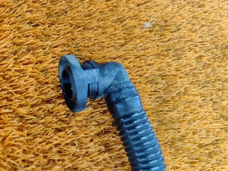 Клапан вентиляции топливного бака