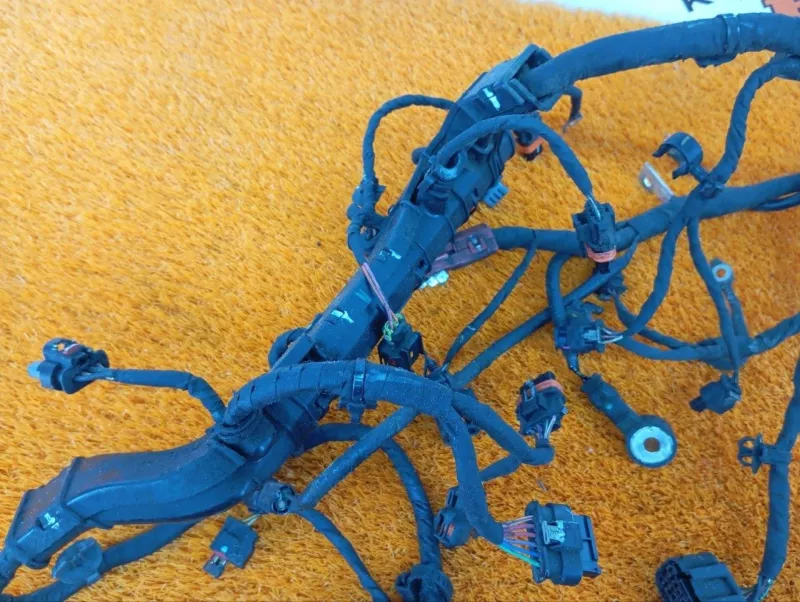 Проводка подкапотная