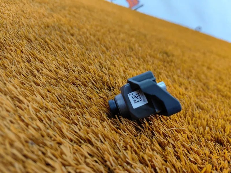 Камера передняя