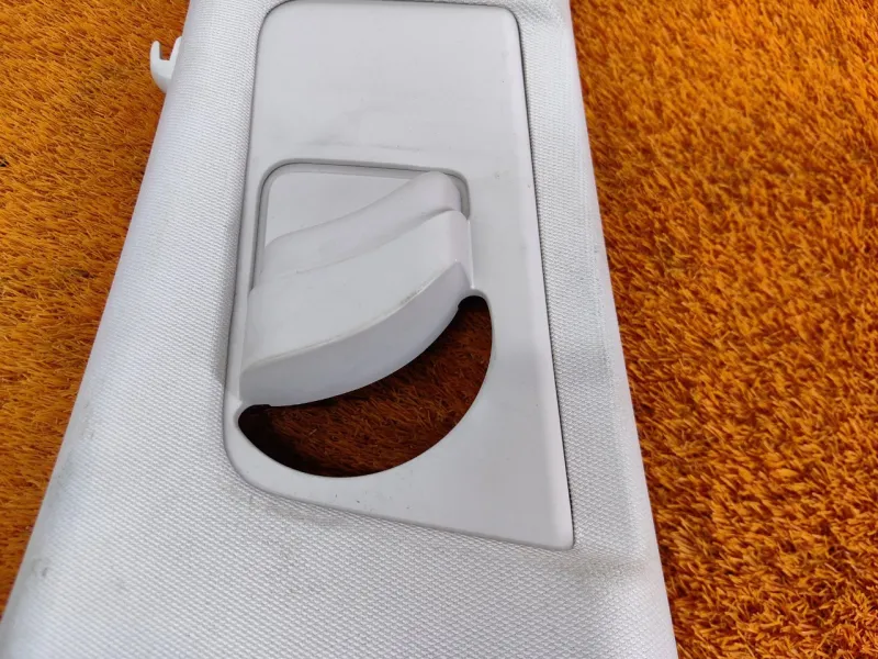 Обшивка центральной стойки