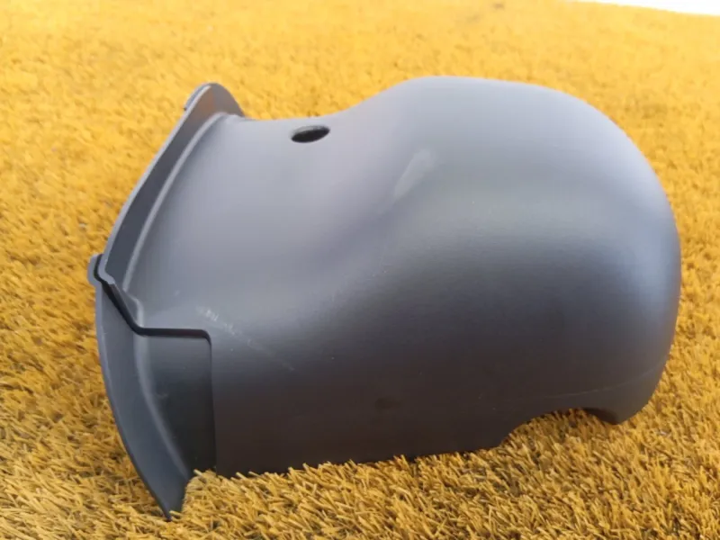 Кожух рулевой колонки