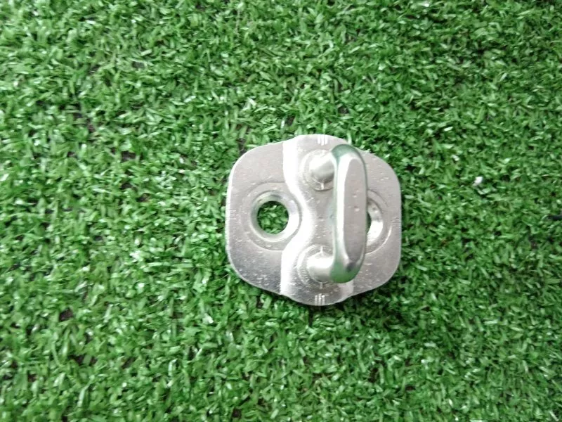 Ответная часть замка двери