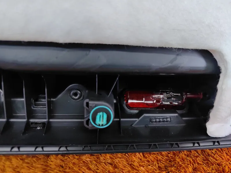 Обшивка двери