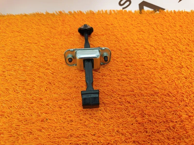 Ограничитель двери