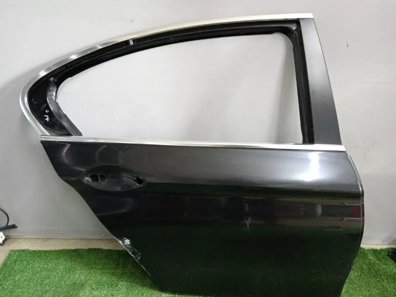 Дверь BMW 5-Series 2011 41007206114 F10, задняя правая