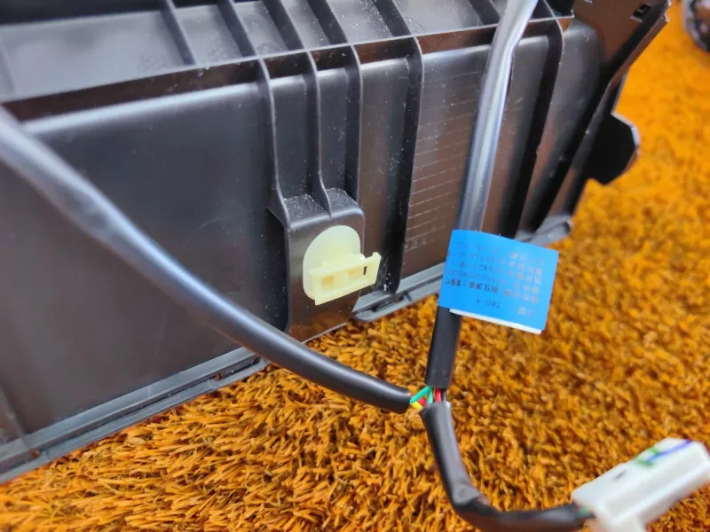 Накладка центральной консоли