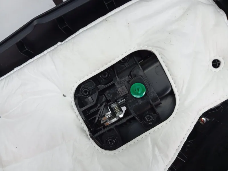 Обшивка двери