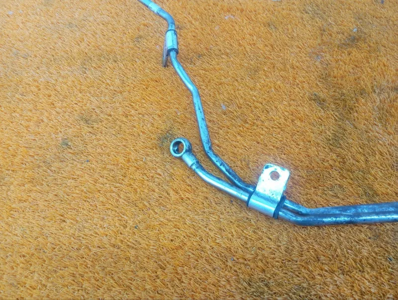 Трубка системы охлаждения