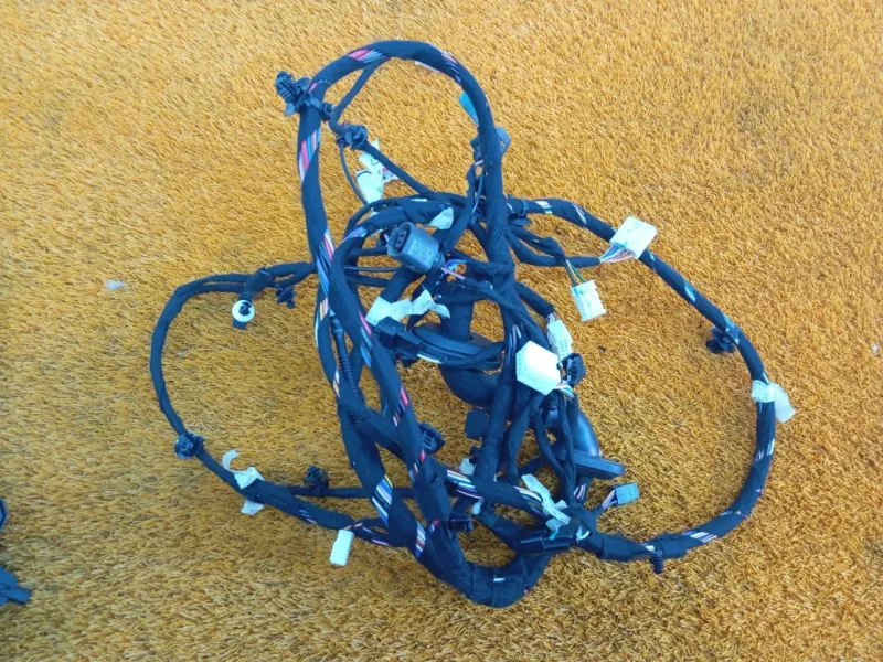 Проводка крышки багажника