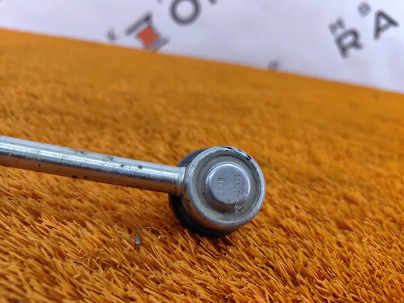 Стойка стабилизатора