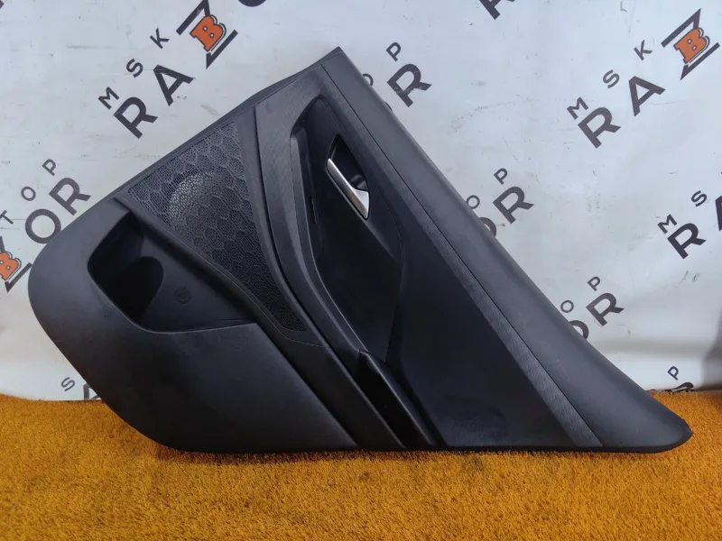 Обшивка двери