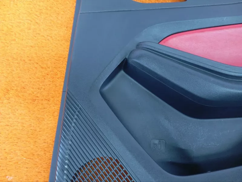 Обшивка двери